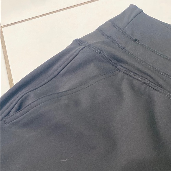 HALARA Black Joggers - Picture 2 of 7